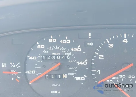 1986 Porsche 944 из США, поврежденный, VIN WP0AA0946GN454130